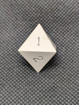 Vintage Gamescience Light Tan D8 Dice - $645.15 MXN