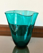 Blenko c. 1950&#39;s #404 9&quot; Fluted Handkerchief Vase in Sea Foam Green Wayn... - $89.79