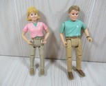 Fisher Price Loving Family Dollhouse Dad Mom 1998 green pink shirts MOVE... - £10.54 GBP