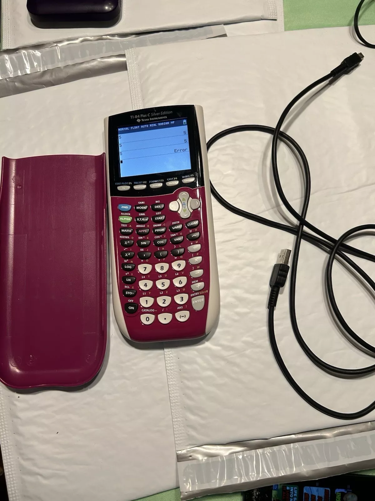 Texas Instrument TI 84 Plus C Graphing Calculator W Cover Tested Raspberry - $1,232.04 MXN