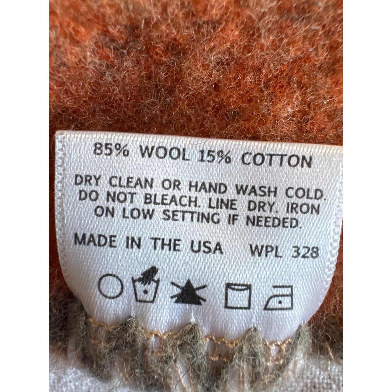 Faribault Woolen Mill Co. blanket made in the USA Item image 5