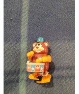 Vintage TOMY Wind Up MARCHING BAND BEAR  DRUMMER Wind Up Drummer Toy  - $4.99