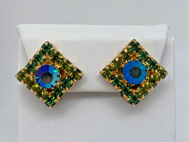 Vtg Austria GREEN/BLUE Aurora Borealis Clip On Earrings - £17.71 GBP