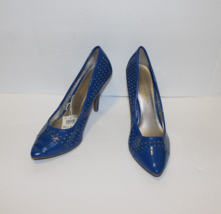 Christian Siriano for Payless Womens Size 8 Blue Laser Cut Pump Heel Dress Shoes - £12.52 GBP