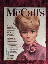 Mccall&#39;s January 1966 Anne Dezagheb Ray Bradbury - £9.40 GBP