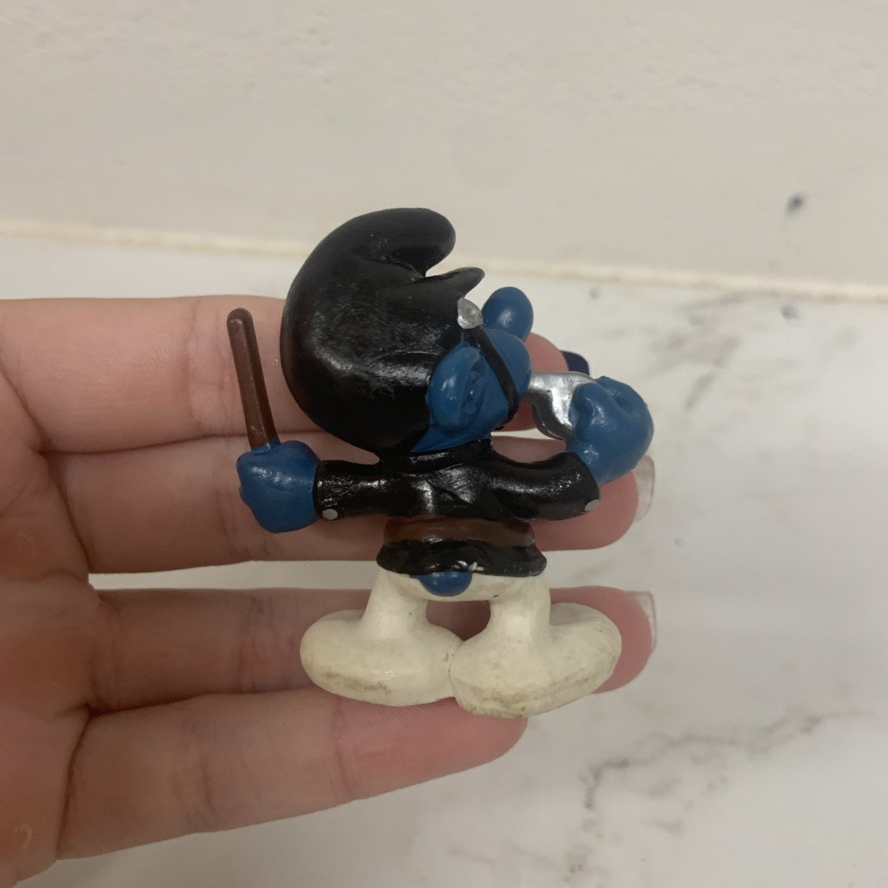 Vtg Smurf Police Man with Baton and Whistle Cop 1981 Schleich PVC Figure Item image 4