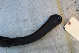 2006-2010 BMW E90 335i SEDAN FRONT RH PASSENGER SIDE WINDSHIELD WIPER ARM K6877 image 7