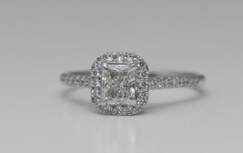 18k White Gold Radiant Halo Diamond Engagement Ring (0.81 Ct H VS2 Clarity) - £1,918.18 GBP