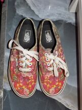 Vans Off The Wall Floral Print Shoes Size 3.5 Kids - $27.00