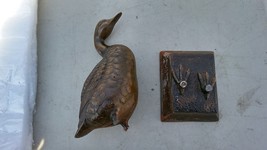 7PP24 Broken Cast Iron Duck, Over 4-1/2# Of Metal, Parts / Repair - £22.24 GBP