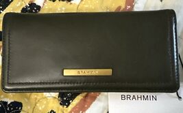 BRAHMIN  ADY SAMBA WENTWORTH (olive Green) CREDIT CARD WALLET NWT BEAUTY - $138.32