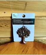 Bead Landing Tree Pendant 2 inch BNWT Craft Jewelry Supplies - $30.32 CAD