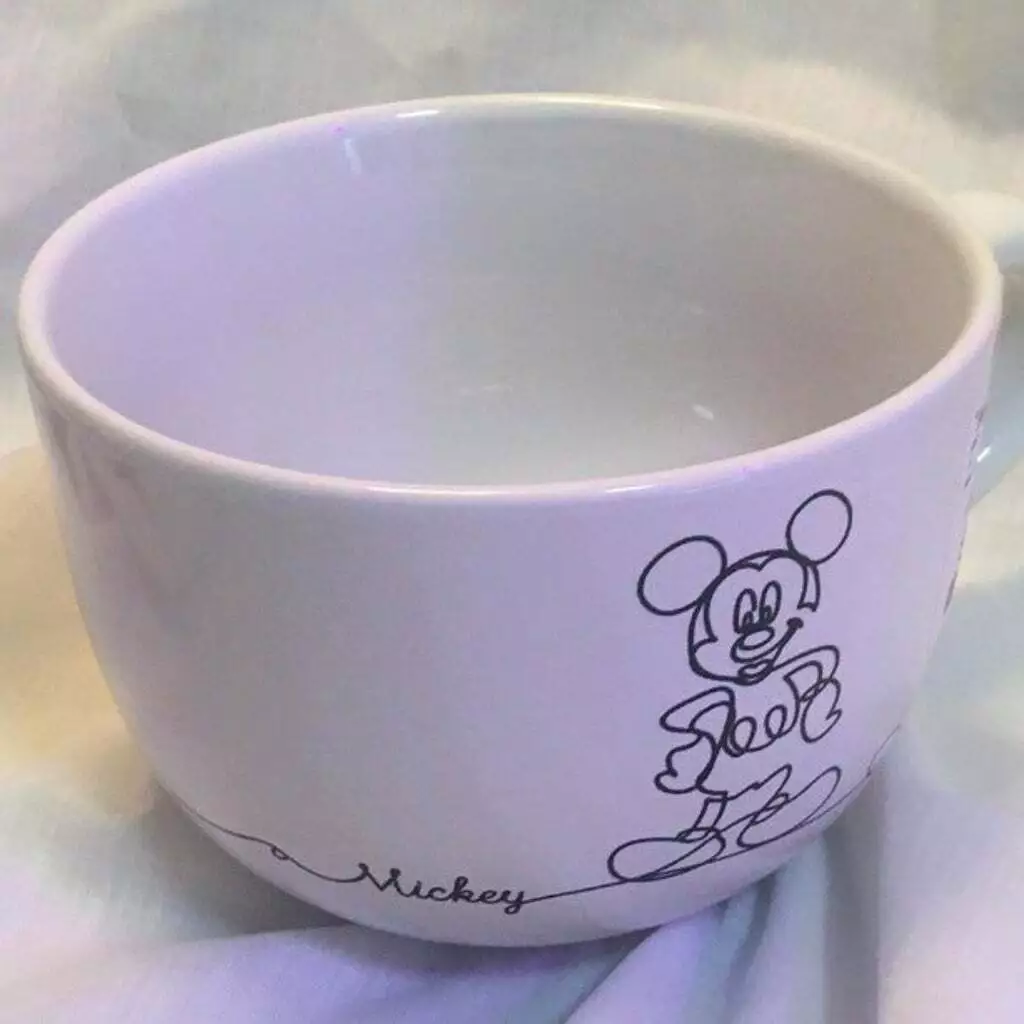 Mickey Mouse Sketchbook Linear White Mug - £11.79 GBP