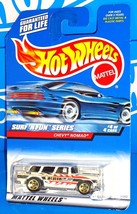 Hot Wheels 1999 Surf &#39;N Fun Series #964 Chevy Nomad Pearl White w/ Gold 5SPs - £3.14 GBP
