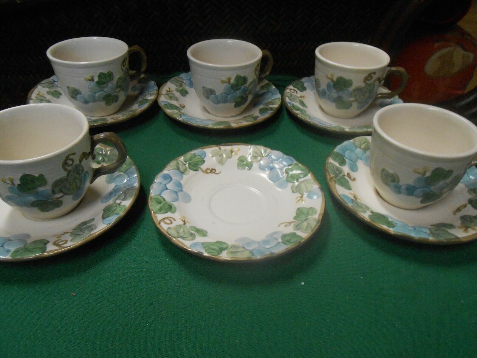 Primary image for Great POPPY TRAIL Metlox Sculptured Grapes Set 5 CUPS & SAUCERS & 1 FREE Saucer