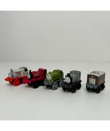 Lot of 5 Thomas &amp; Friends Minis Trains #2 - $19.32 CAD