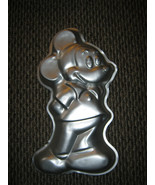 Wilton Mickey Mouse Full Body Bashful with Arms Behind Back Cake Pan (51... - £10.99 GBP