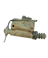 1946-1951 Kaiser Frazer Manhattan 226 Brake master cylinder - €26,18 EUR