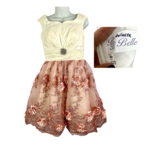 Pink White Puffy Prom Dress Sz 8 Women&#39;s Floral Embellished Rhinestone C... - £24.77 GBP