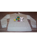 WOMEN&#39;S TEEN PEANUTS SNOOPY CHRISTMAS TREE Crew Sweatshirt SMALL NEW w/ TAG - $40.62 CAD