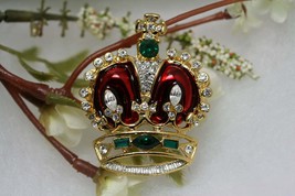 Rhinestone CROWN TRIFARI  Brooch Pin In Gold Tone Royal Crown Lapel pin  - £21.90 GBP