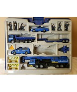 Fast Lane Police Set Die Cast Cars Vehicles Figurines with Carrying Case - £51.71 GBP