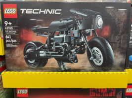 LEGO Technic 42155 The Batman BATCYCLE Super Hero Set Collectible Toy Motorcycle - £46.85 GBP