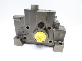 New Valve Section 463 0650 062421 0651902 - £328.68 GBP
