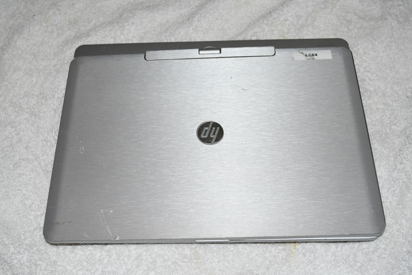 HP REVOLVE 810 LAPTOP FOR PARTS BITS PIECES AS IS W1 - $85.00