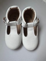 Special Sale Size 10 Hardsole Toddler Mary Janes White Toddler T-Bar Sho... - $23.00