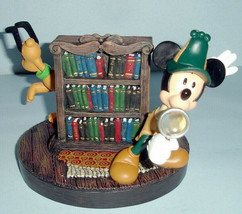 Disneyana Mystery Mickey Mouse Private Ear +Pluto 2002 Rotating Bookshelf Figure - £79.54 GBP