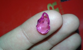 Polished rough pink sapphire 3.37ct organic natural pear shape  - £1,276.02 GBP