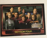 Star Trek Voyager Season 4 Trading Card #73 Jeri Ryan Kate Mulgrew Rober... - $1.97