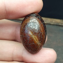 Vintage Tibetan Sulaimani Agate bead With Beautiful Stripes. SZ-WZ-21 - £89.48 GBP