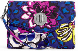 Nwt Vera Bradley &quot;African Violet&quot; Iconic Your Turn Wristlet --- Brand New . - £22.12 GBP