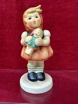 HUMMEL Girl with Doll Figurine 239 B West Germany Goebel 1979-1991 VTG - £11.67 GBP
