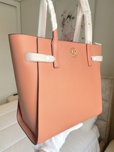 Michael Kors Carmen Large Tote - £155.87 GBP