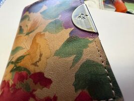 Patricia Nash Busalla Leather Bifold Zipper Wallet - $69.27