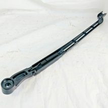 GM 84372500 Chevrolet Silverado GMC Sierra Front RH 22.5in Windshield Wi... - $45.87