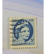 Canada Stamp Queen Elizabeth II 5c Used Wave Cancel 341 - $0.99