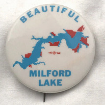 Beautiful Milford Lake Pin Button Vintage Travel Souvenir - £7.81 GBP