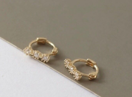 14ct Solid Gold Trio Beaded Lights Huggie Hoops Earrings, 14K, small, unisex - £115.44 GBP