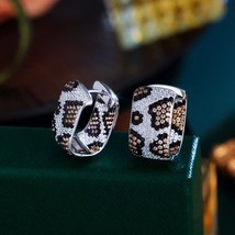 Round 1.50 Ctw Multi Color 14K White Gold Plated Rectangle Leopard Hoop Earrings - $125.18