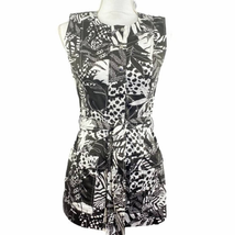 W by Worth Vest Brown White Size 2 Sleeveless Belted Zipper All Over Print  - £24.84 GBP