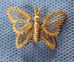Vintage MONET Goldtone Butterfly Brooch Pin Signed - £8.01 GBP