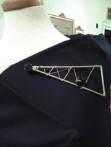 Vintage Pewtery Pin Brooch Indistrial Faux Wire Wrap Modern Geometric Design - $28.00