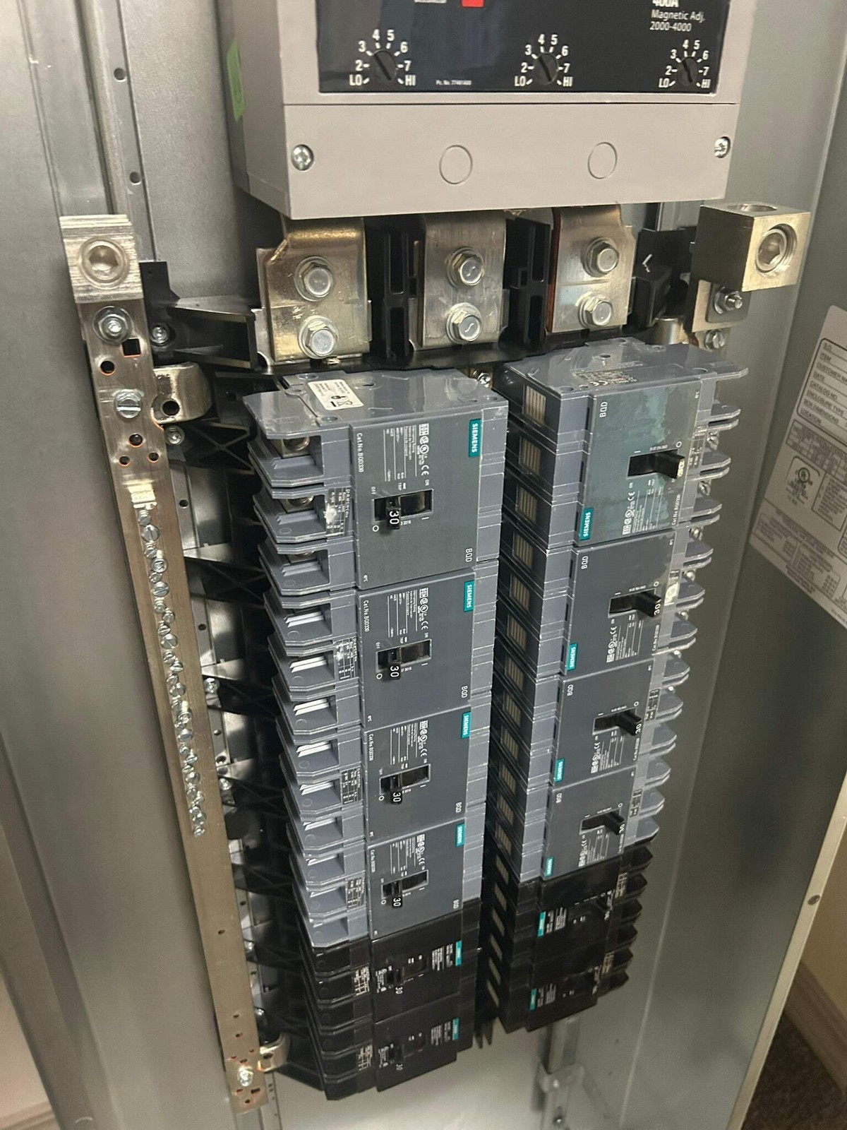Siemens P1E‑42 400 A Panelboard Interior – 42 Circuit, 277/480 V Item image 11
