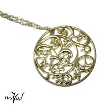 Vintage Intricate Zodiac Medallion Pendant Necklace on Chain  18&quot; Long -... - £20.60 GBP