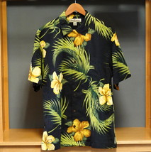 Tommy Bahama Men&#39;s Small Silk Black and Gold Floral Hawaiian Short Sleeve Tropic - £28.71 GBP
