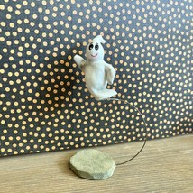 Lemax Spooky Town Flying Floating Ghostie 02435 Halloween Figure Retired... - $17.81